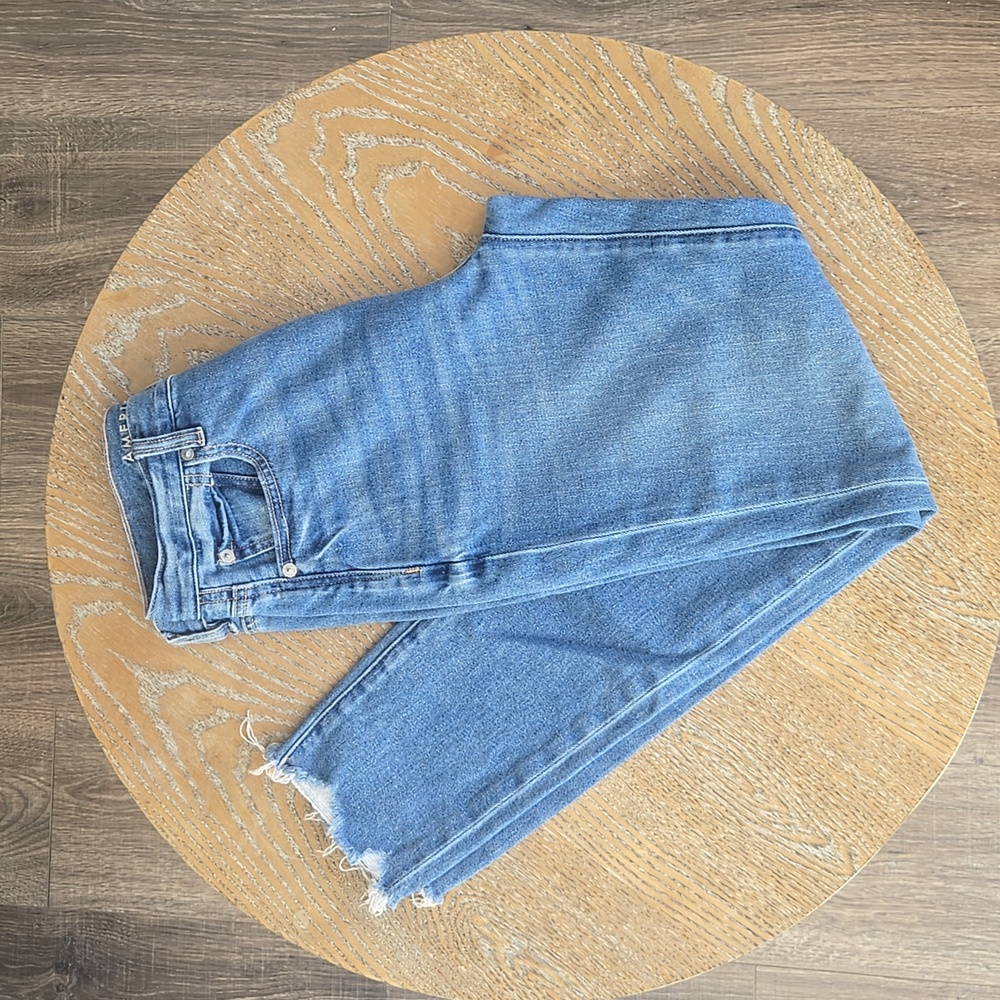 American Eagle Mom Jeans